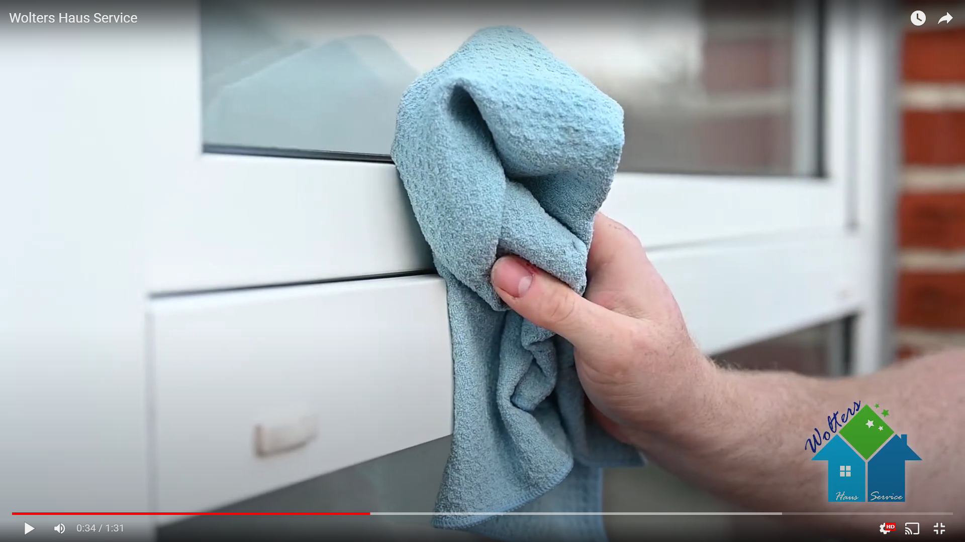 Reinigung der Wintergarten-Fensterrahmen